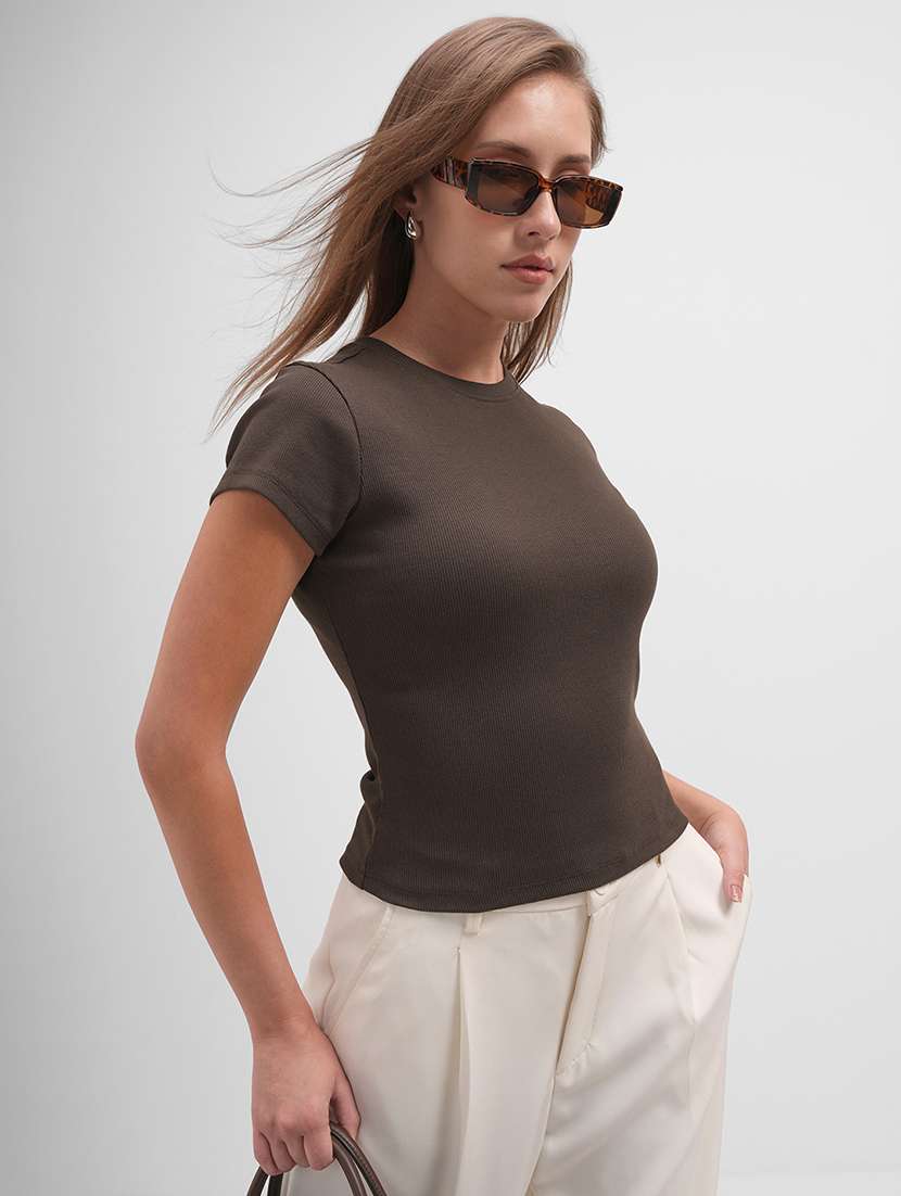 women solid short sleeve straight top - 22462301 -  Standard Image - 2