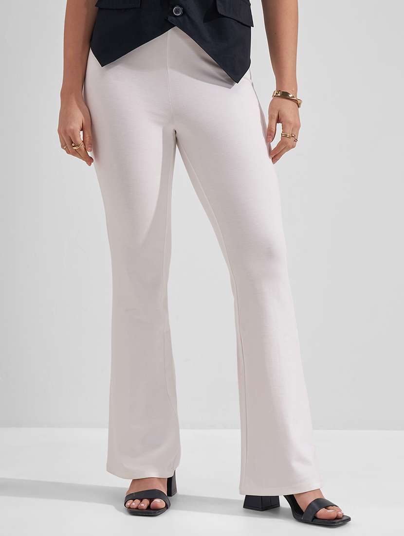 women solid mid rise bootcut trouser