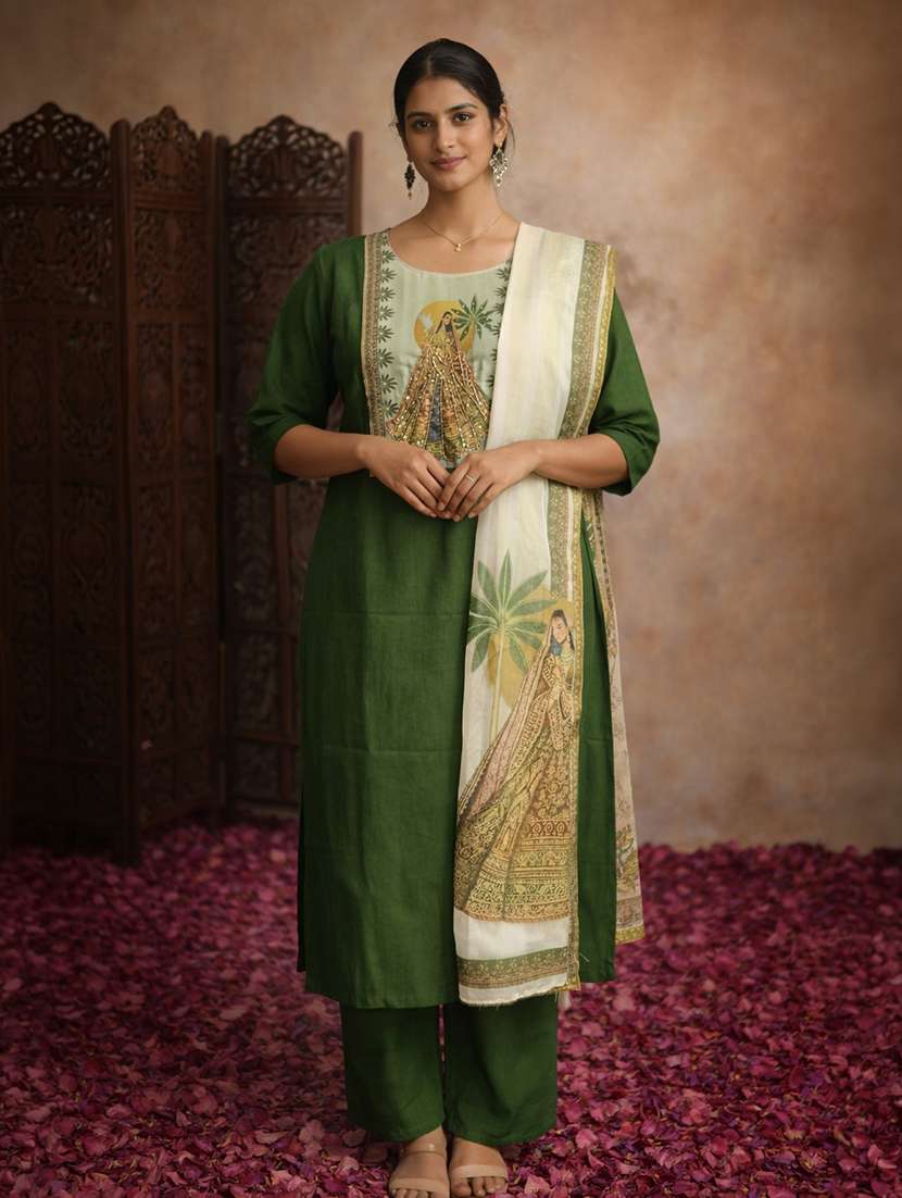 women printed three quarter sleeve kurta pant with dupatta set