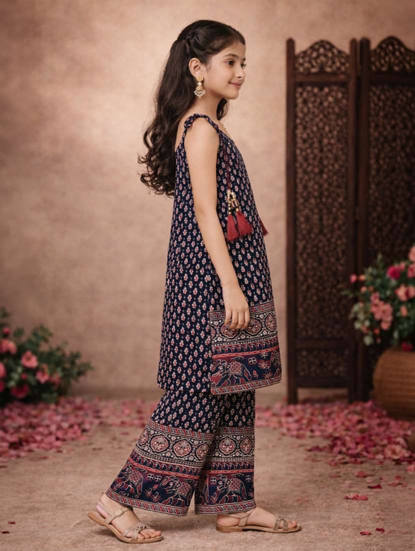 girls black cotton kurta palazzo set suit set - 22463274 -  Standard Image - 2