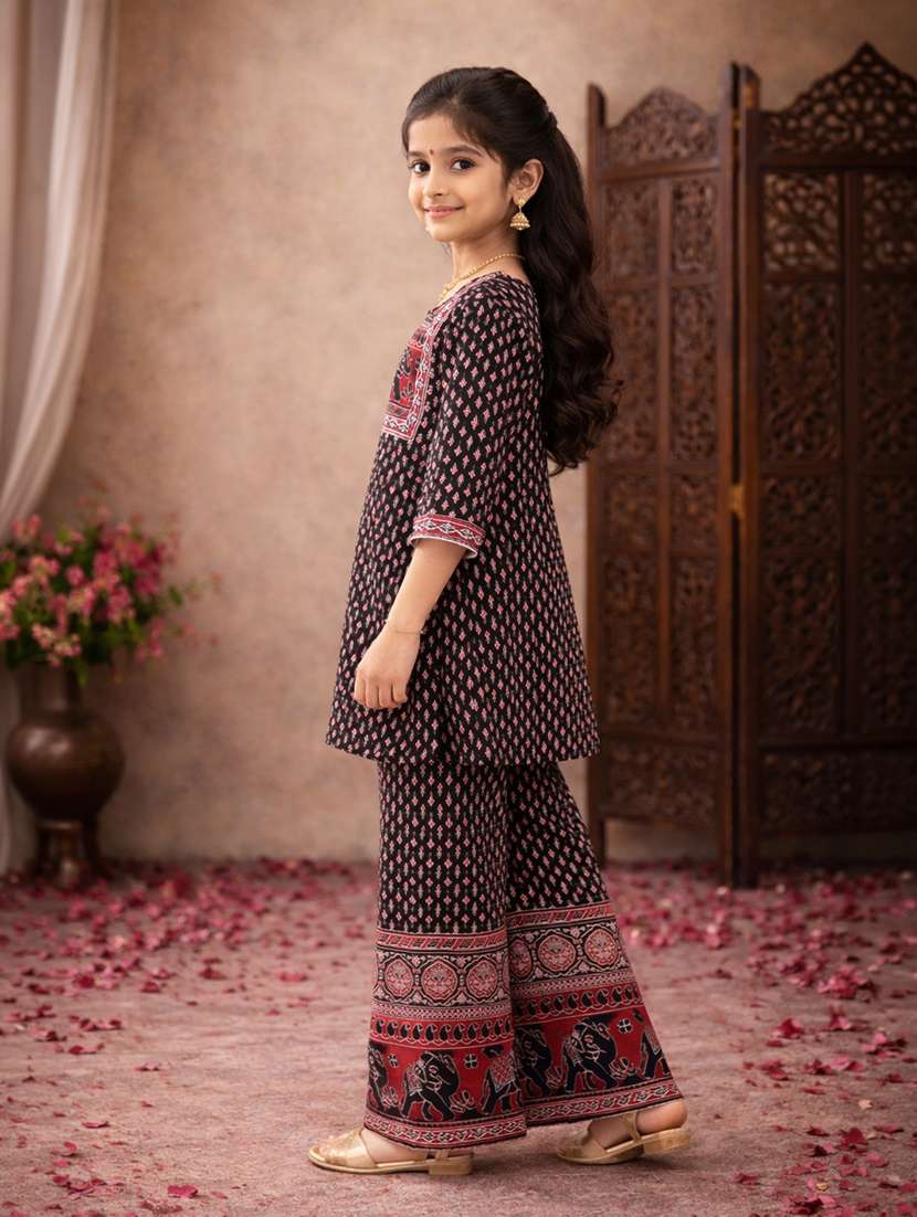 girls black cotton kurta palazzo set suit set - 22463275 -  Standard Image - 2