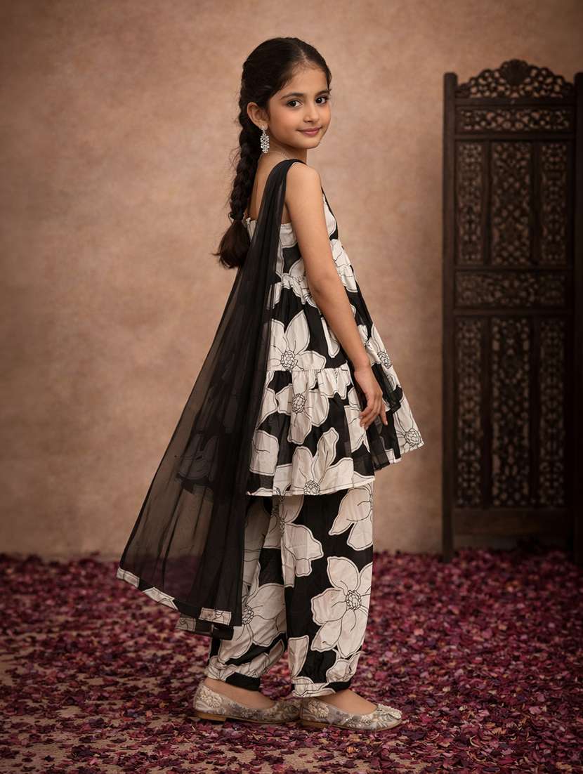 girls white cotton kurta salwar set suit set - 22463278 -  Standard Image - 2