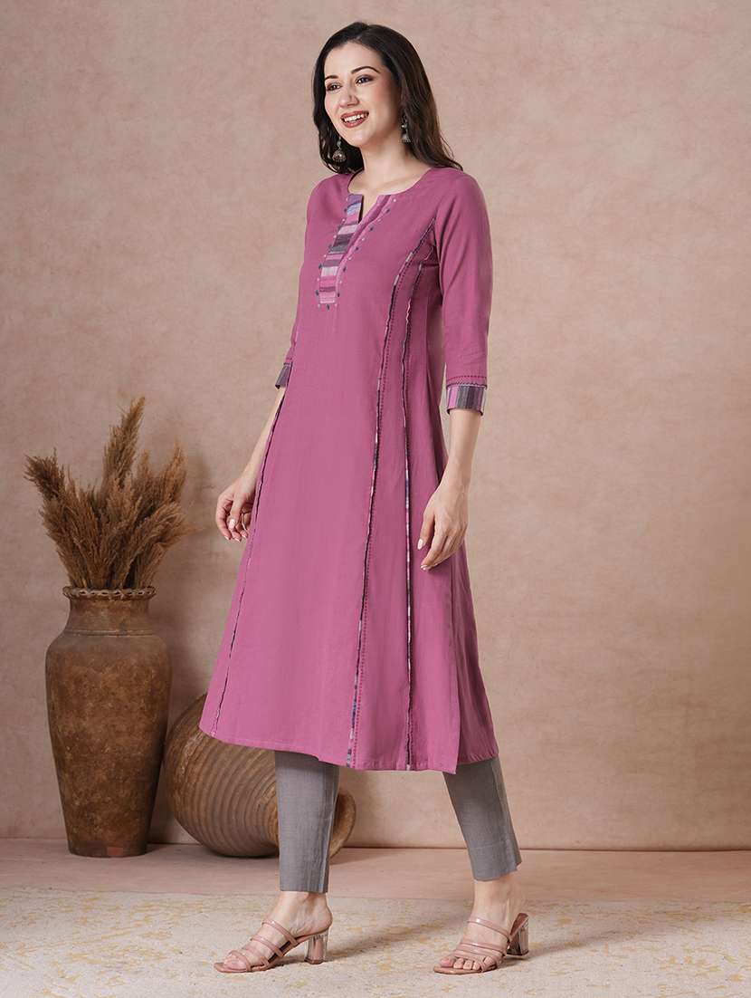 women three quarter sleeve straight kurta - 22463485 -  Standard Image - 2