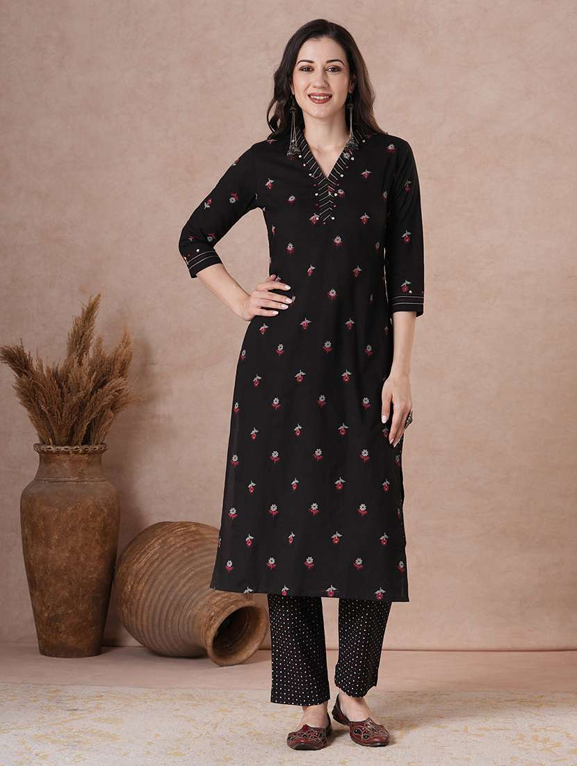 women black suit set