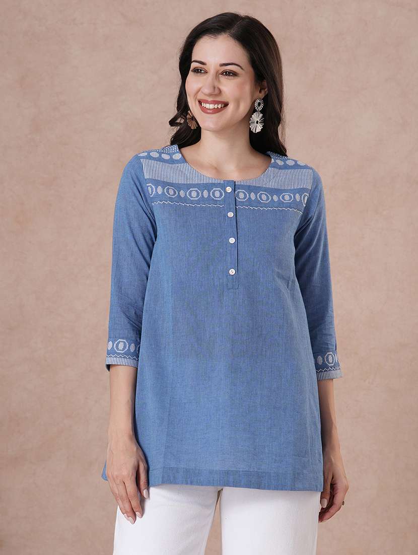 women geometric blue cotton regular top - 22463512 -  Standard Image - 2
