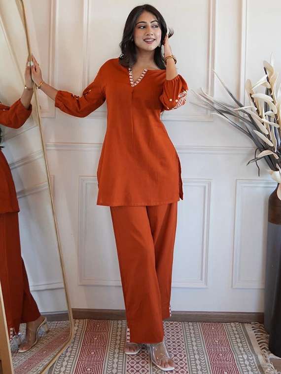 women orange kurta dupatta set - 22466308 -  Standard Image - 2
