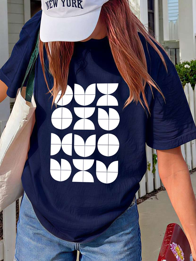 women printed short sleeve oversized t-shirt - 22466852 -  Standard Image - 2