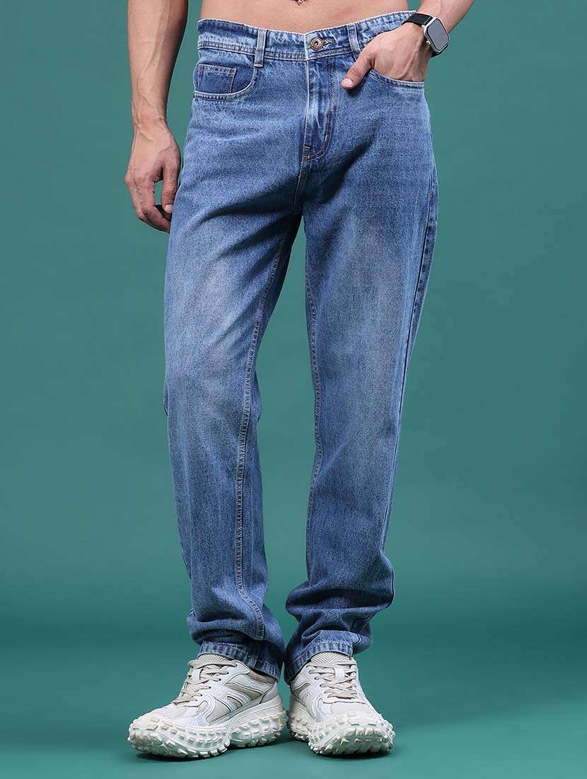 men washed mid rise full length relaxed fit jeans