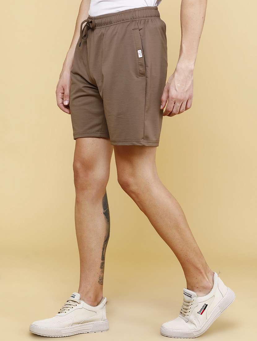 men solid mid rise regular fit shorts - 22468656 -  Standard Image - 2