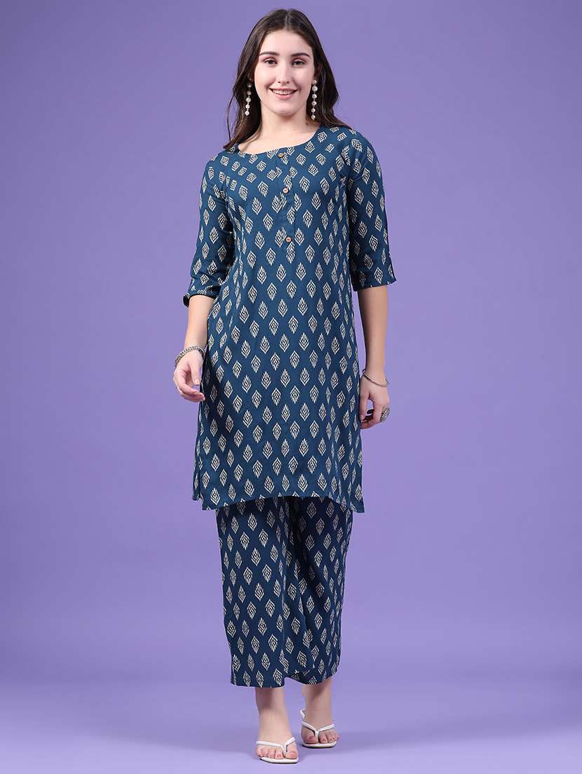 Women Printed Three Quarter Sleeve Ethnic Co-ord Set - 22468965 -  Standard Image - 2