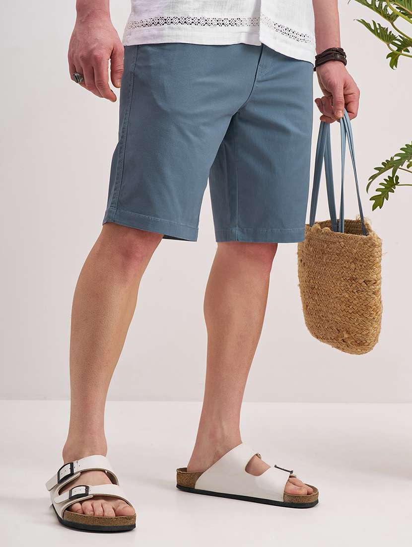 men solid mid rise shorts - 22469203 -  Standard Image - 2