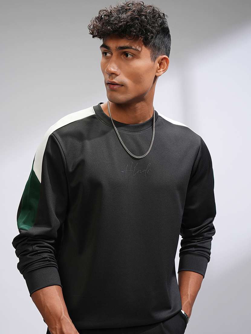 men black long sleeve crew neck t-shirt - 22469321 -  Standard Image - 2