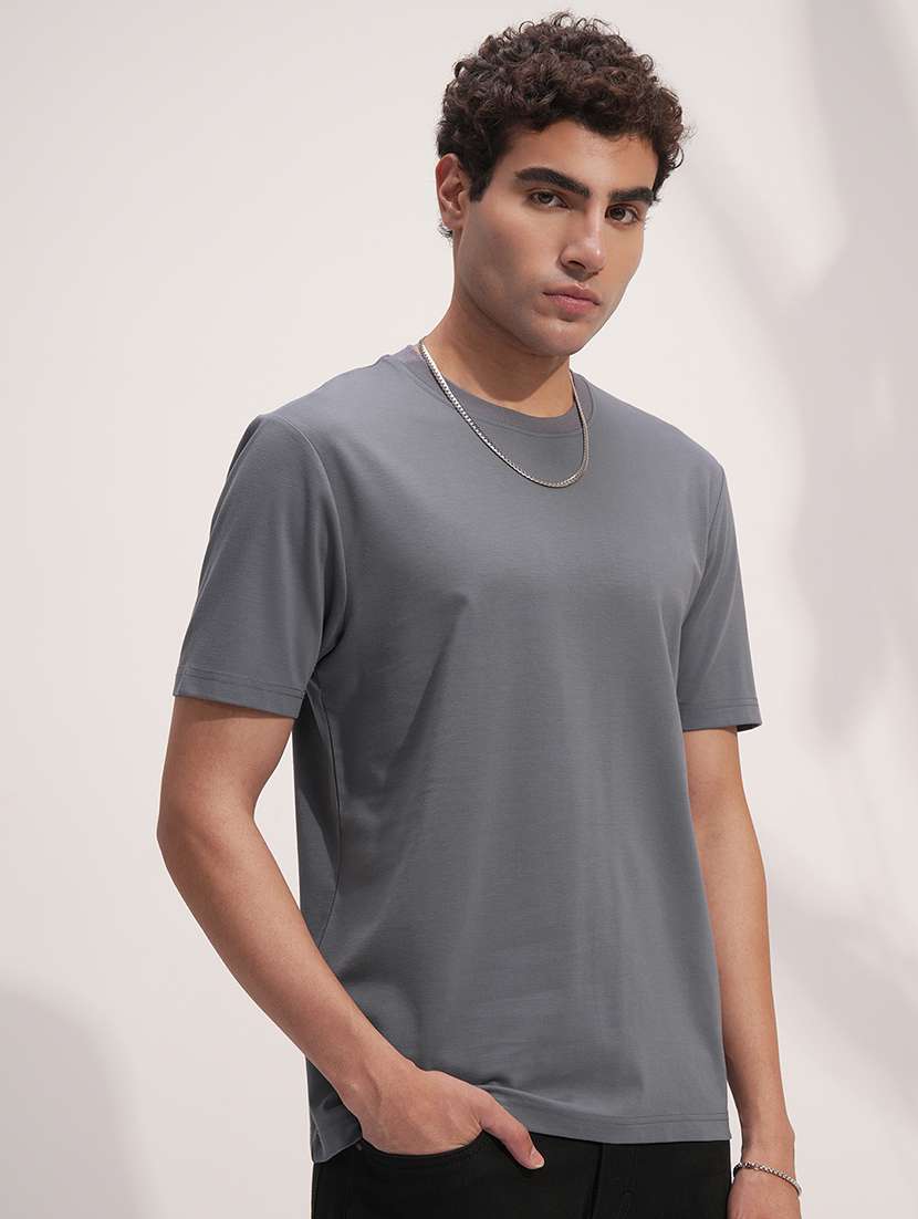 men  grey cotton blend solid regular t-shirt - 22469331 -  Standard Image - 2