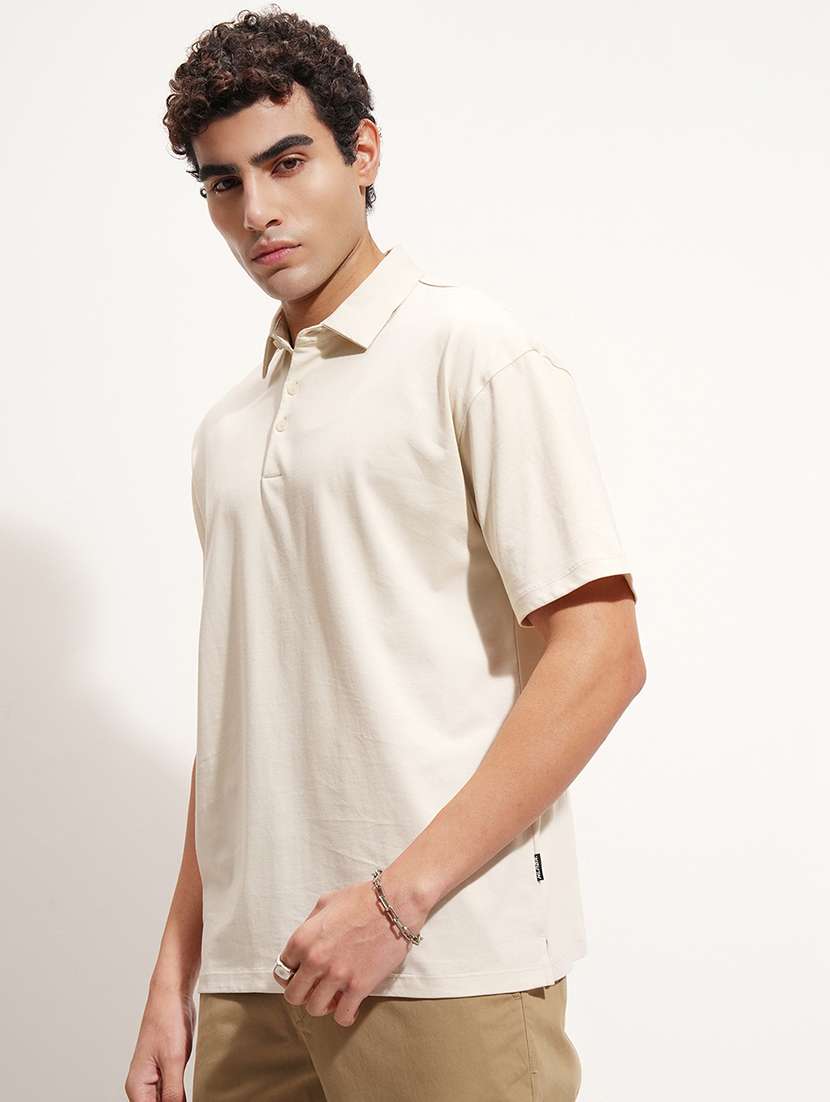 Men Solid Short Sleeve Regular Fit T-shirt - 22469370 -  Standard Image - 2