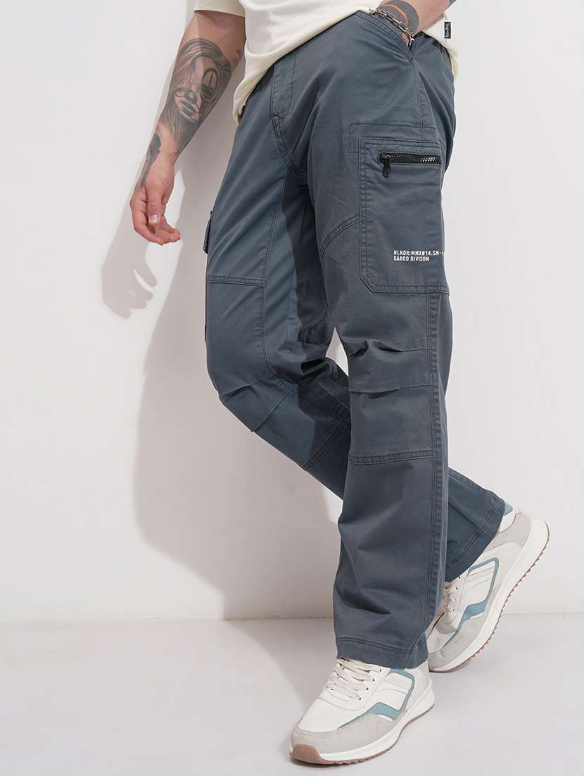 men solid mid rise regular fit cargo  - 22469515 -  Standard Image - 2