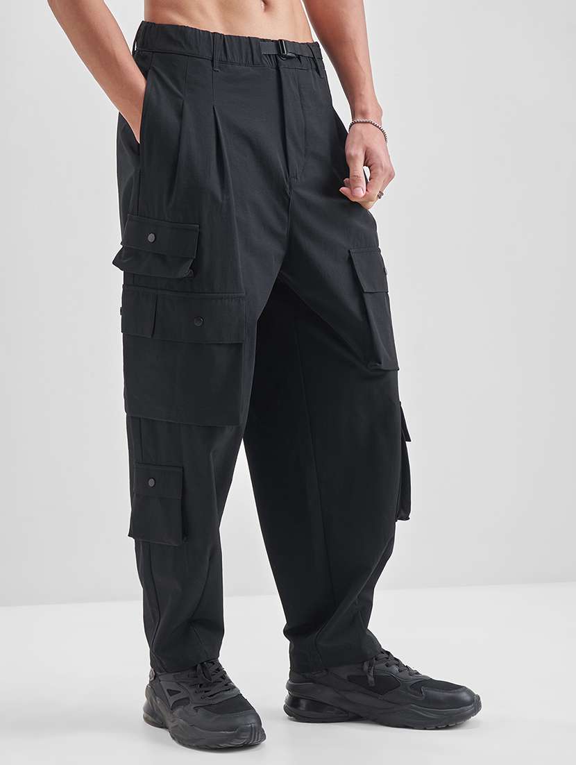 men solid mid rise baggy cargo - 22469555 -  Standard Image - 2