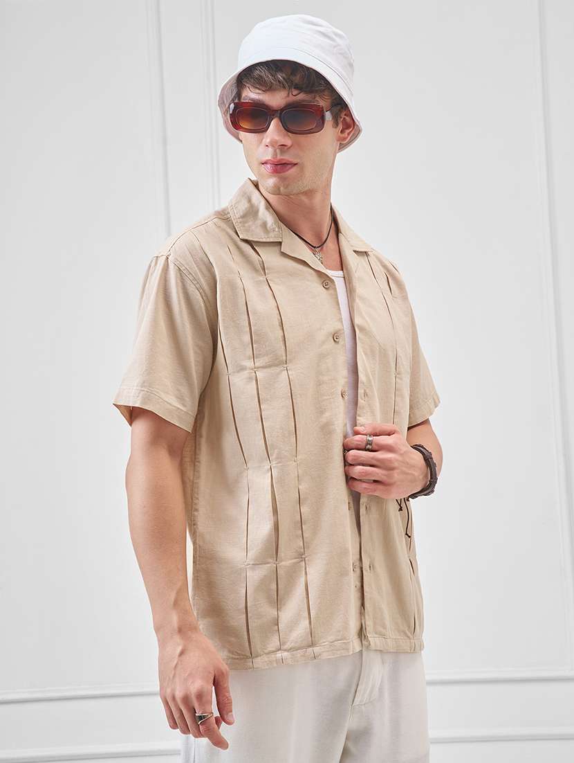 Men Solid Short Sleeve Regular Fit Casual Shirt - 22470282 -  Standard Image - 2