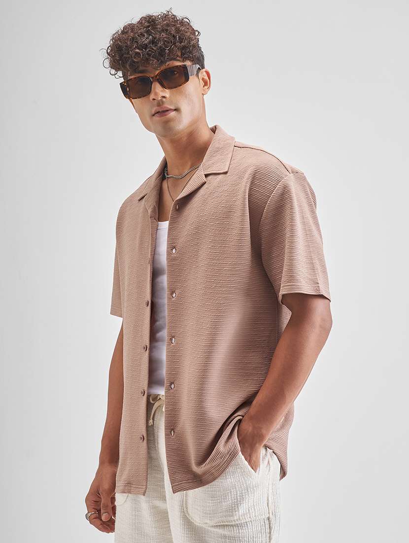 Men Self Design Short Sleeve Regular Fit Casual Shirt - 22470582 -  Standard Image - 2