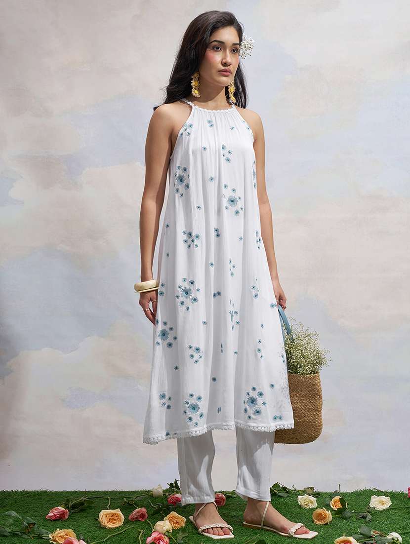 women white kurta pant set - 22471466 -  Standard Image - 2