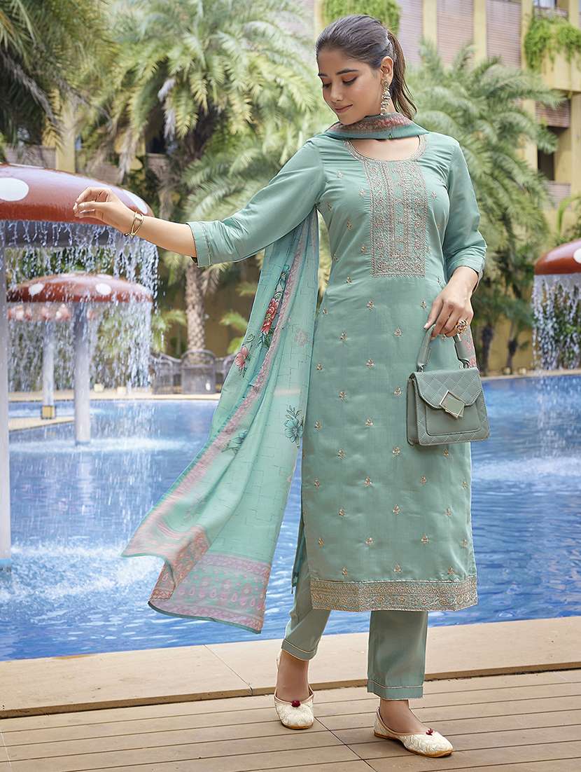 women embroidered three quarter sleeves kurta pant set with dupatta - 22471661 -  Standard Image - 2