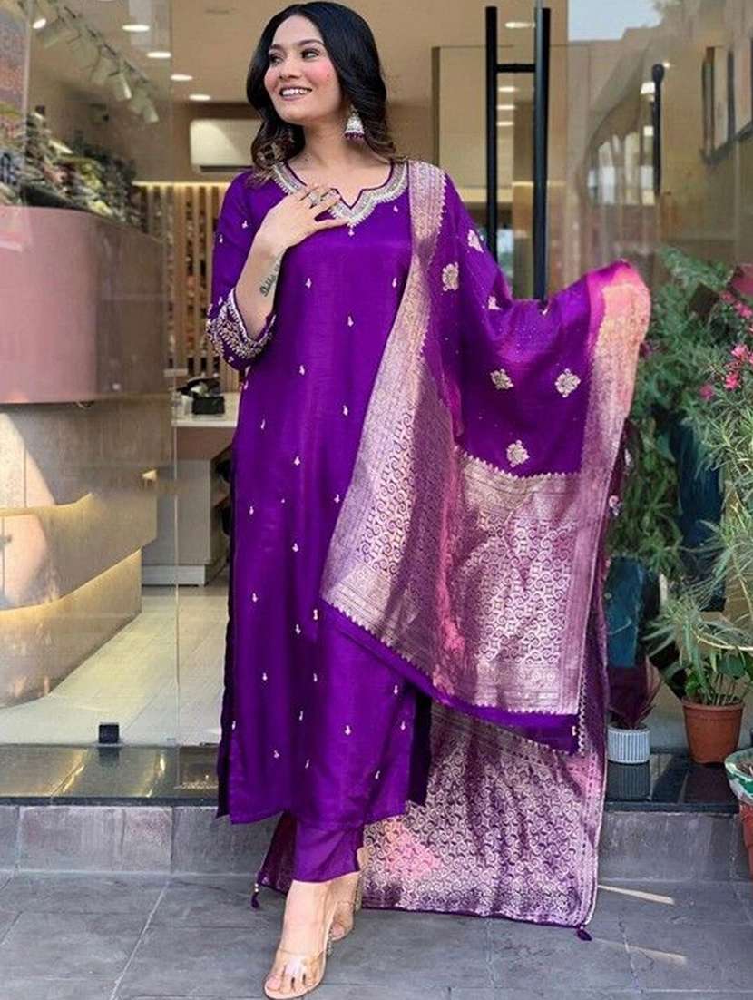 women self design purple suit set
