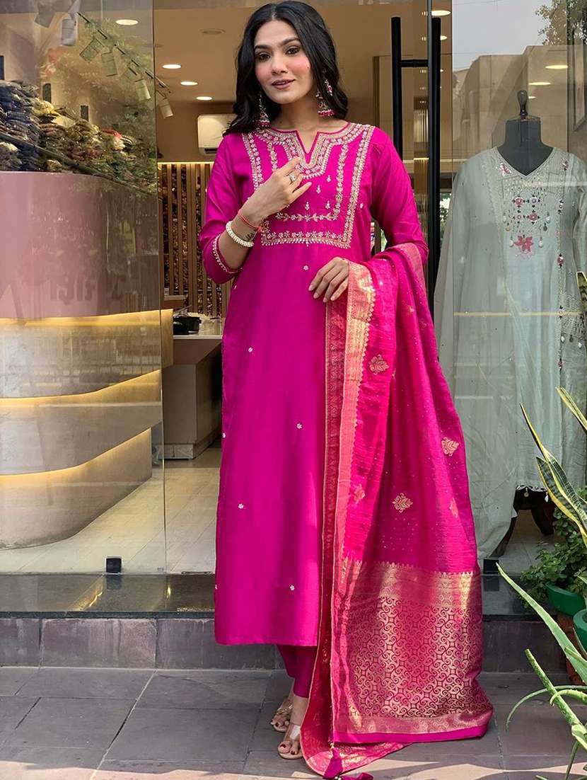 women self design pink suit set - 22471719 -  Standard Image - 2