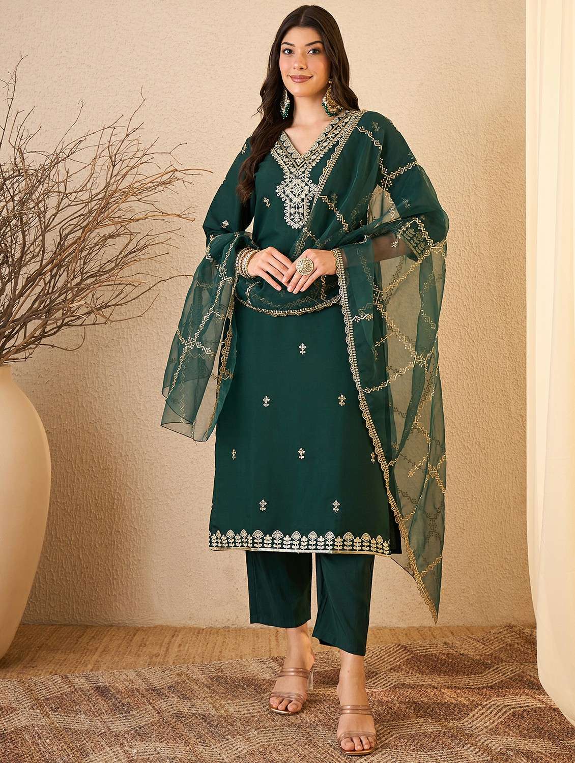 women green suit set - 22471742 -  Standard Image - 2