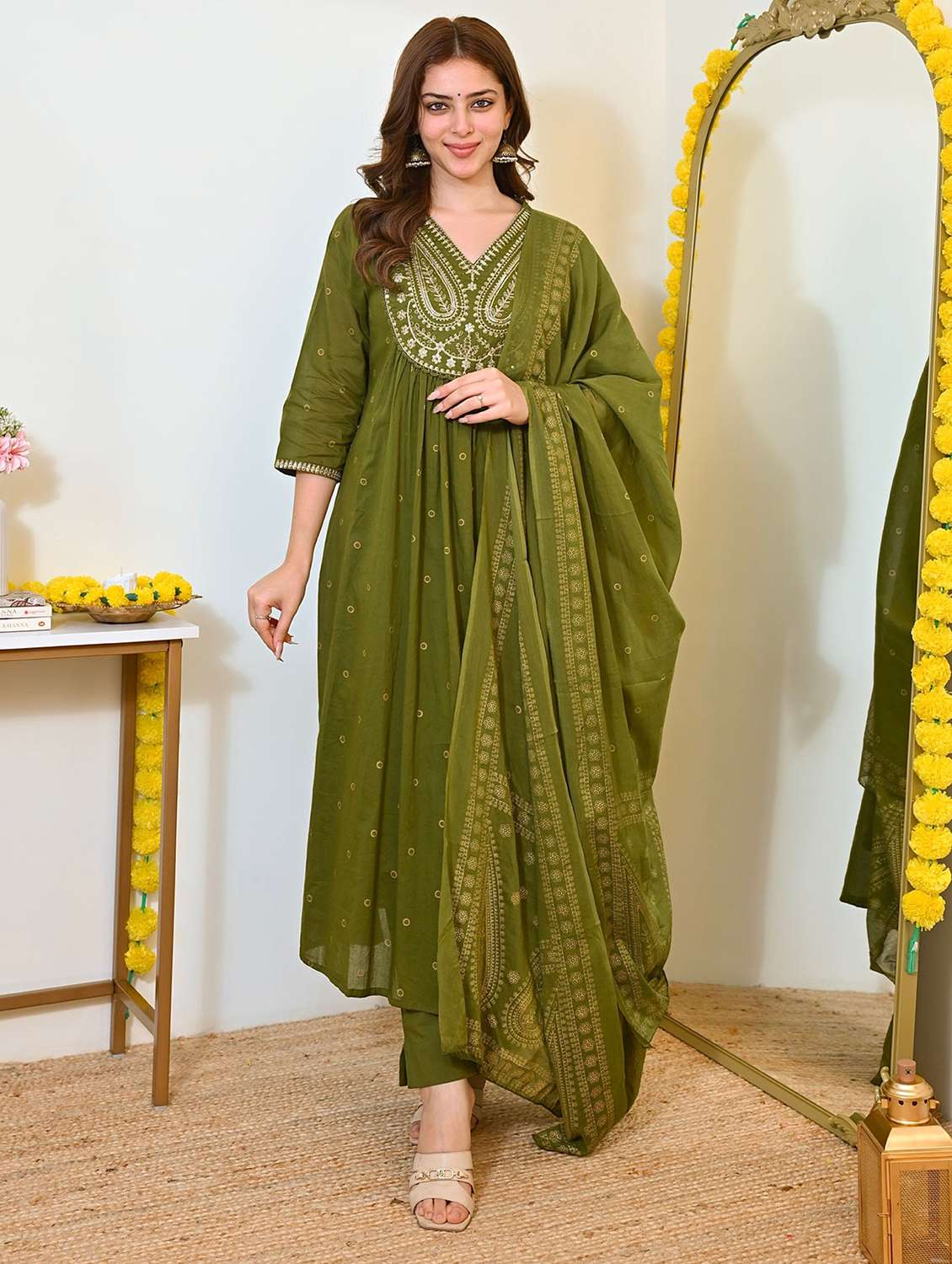 women self design olive suit set - 22471786 -  Standard Image - 2