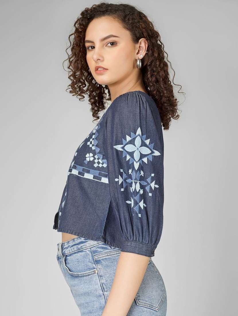 women printed blue cotton crop top - 22472558 -  Standard Image - 2
