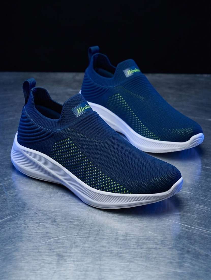 men solid blue lace up shoe