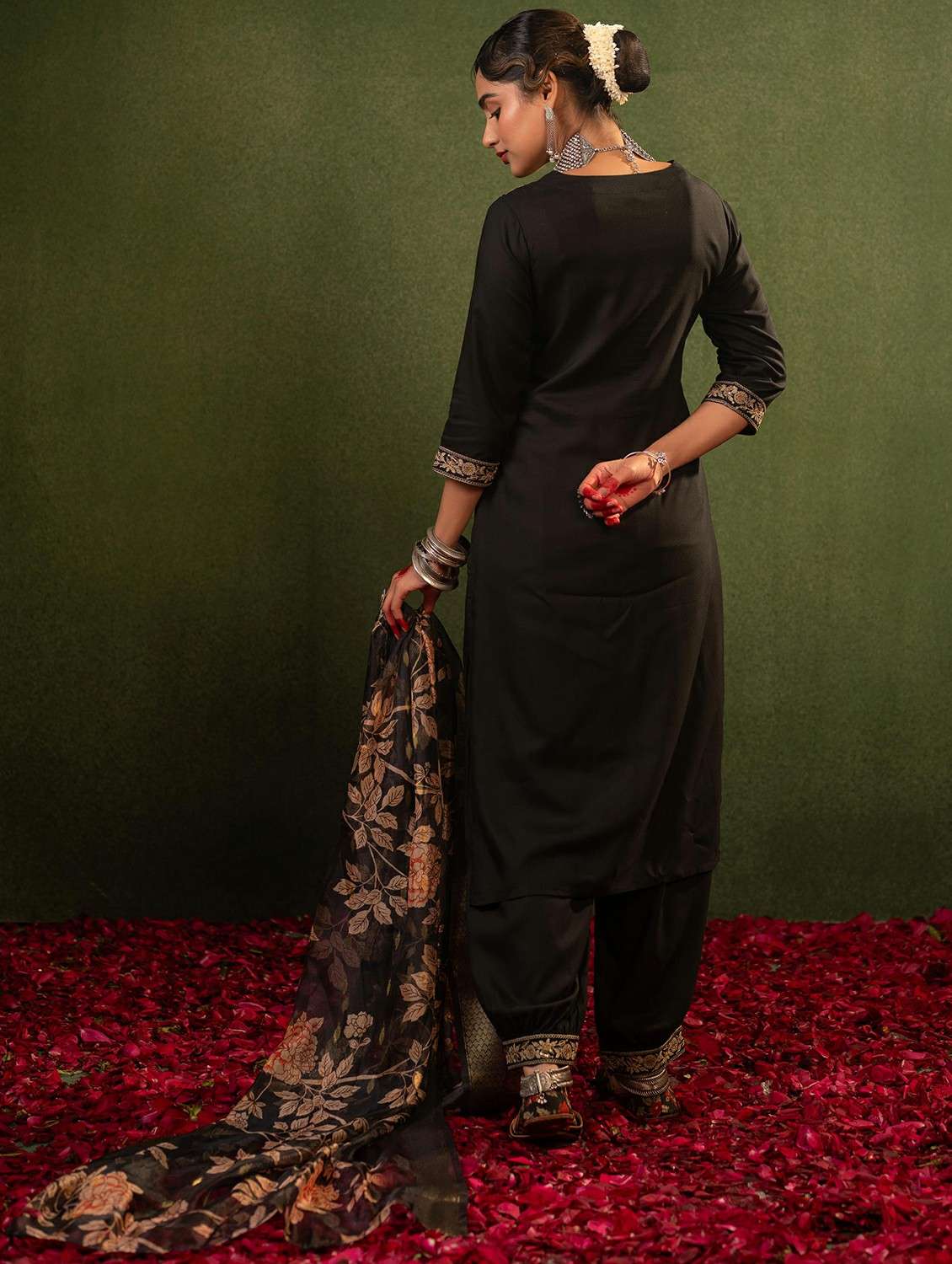 women solid with work three quarter sleeve kurta salwar with dupatta set - 22473174 -  Standard Image - 2