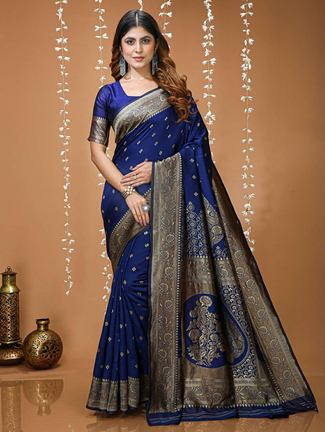 women navy blue kanjivaram saree with blouse