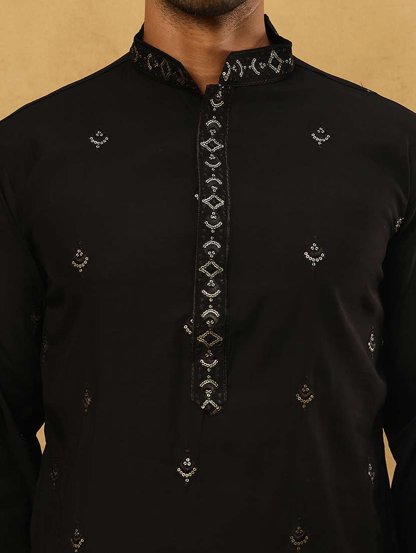 men black silk blend long kurtas kurta - 22476946 -  Standard Image - 2