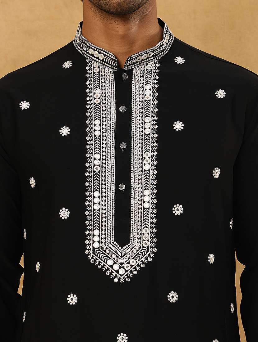 Men Black Cotton Long Kurtas Kurta - 22476973 -  Standard Image - 2
