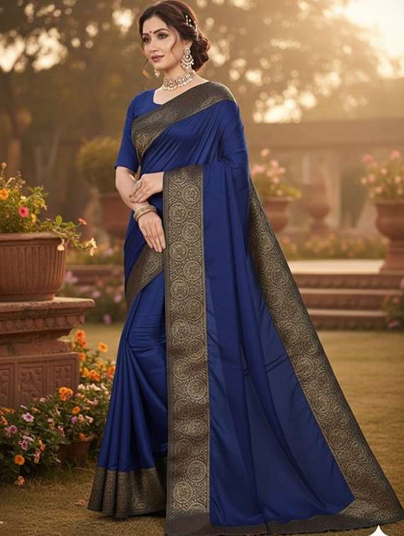 women solid with bordered saree with blouse