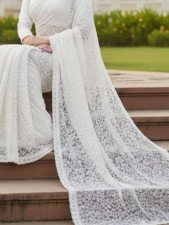women self design plain saree with blouse - 22478335 -  Standard Image - 2