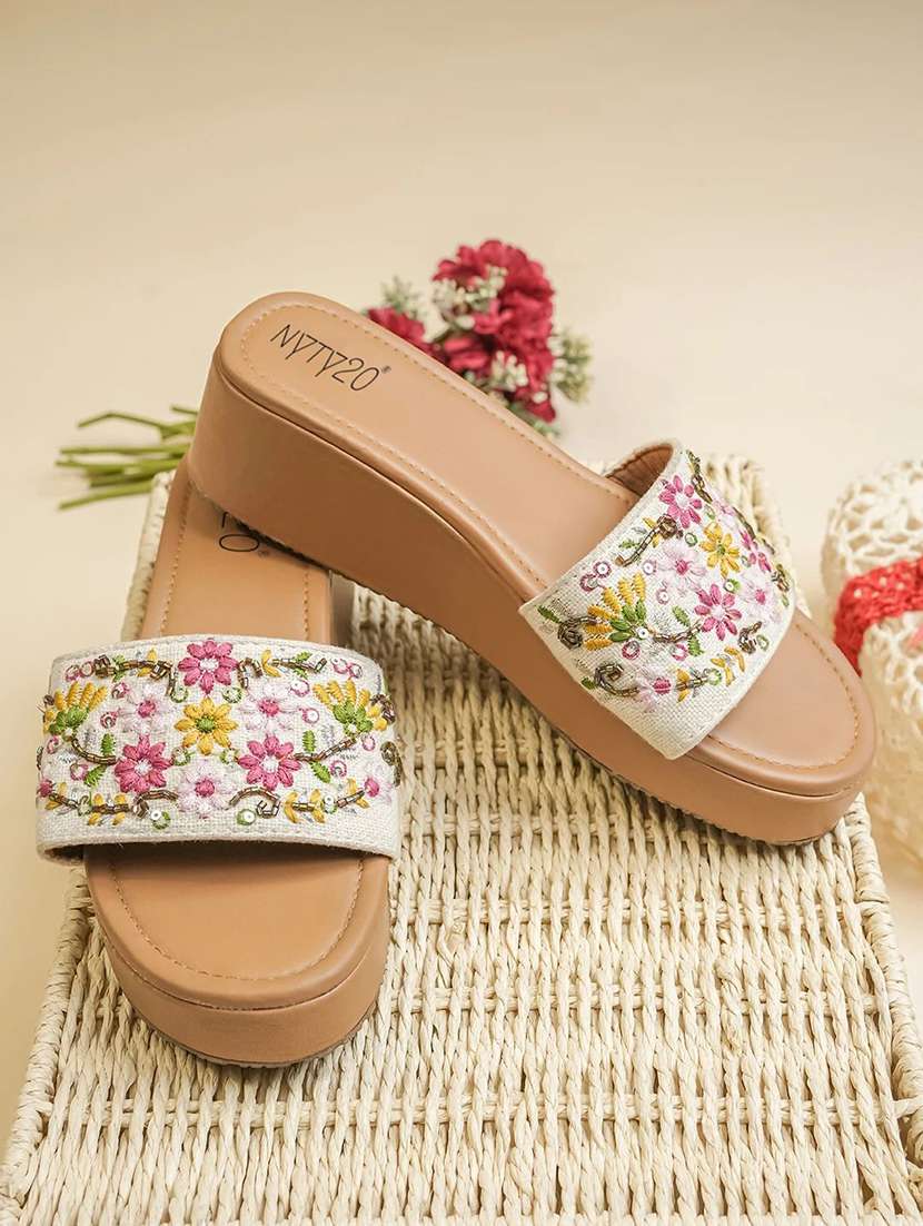 off women embroidered slip on wedgeslip on wedge