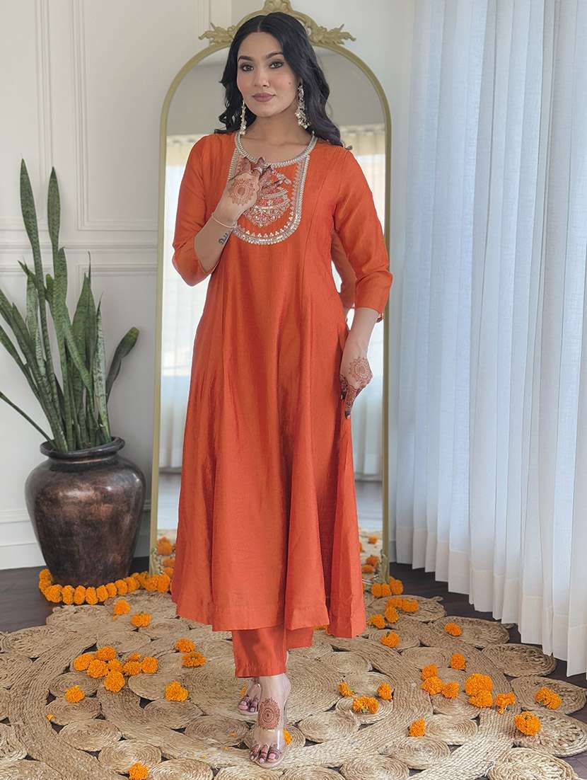 women solid with work three quarter sleeve kurta pant with dupatta set - 22481738 -  Standard Image - 2