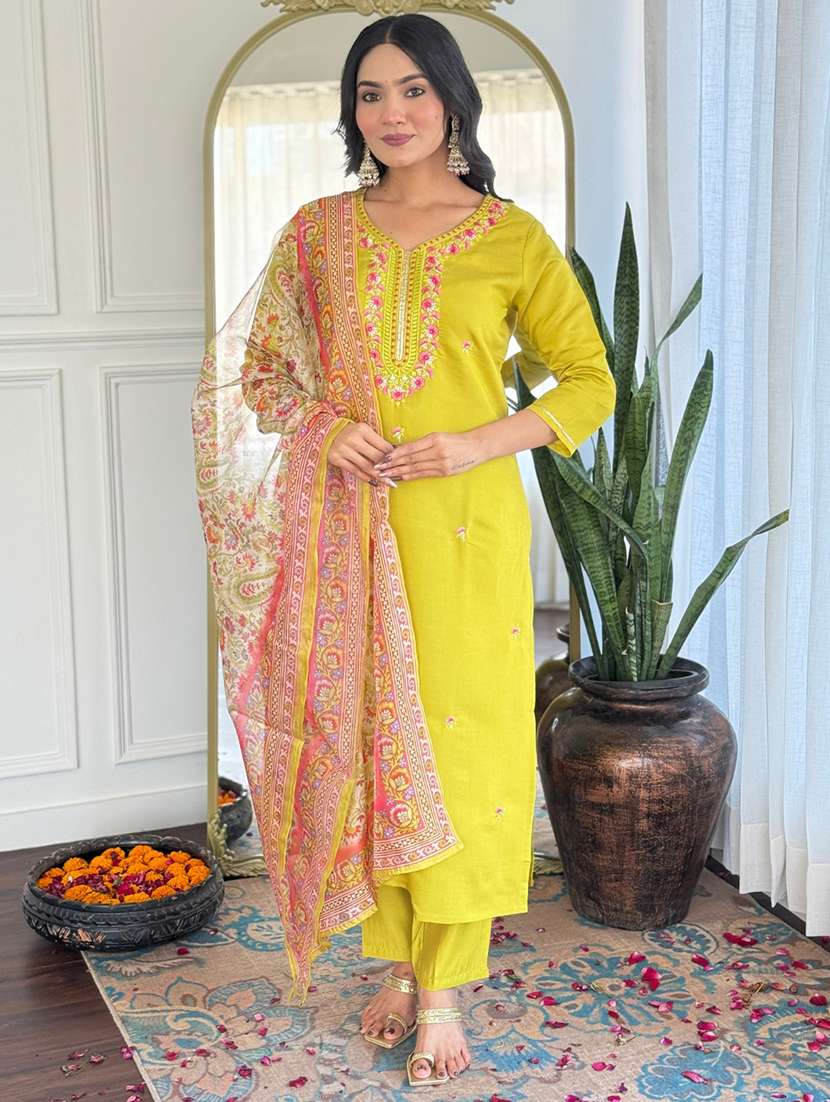 women solid with work three quarter sleeve kurta pant with dupatta set - 22481741 -  Standard Image - 2
