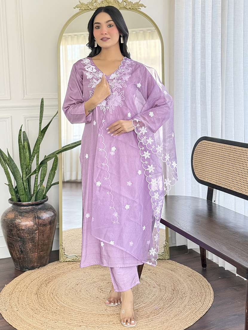 women solid with work three quarter sleeve kurta pant with dupatta set - 22481749 -  Standard Image - 2
