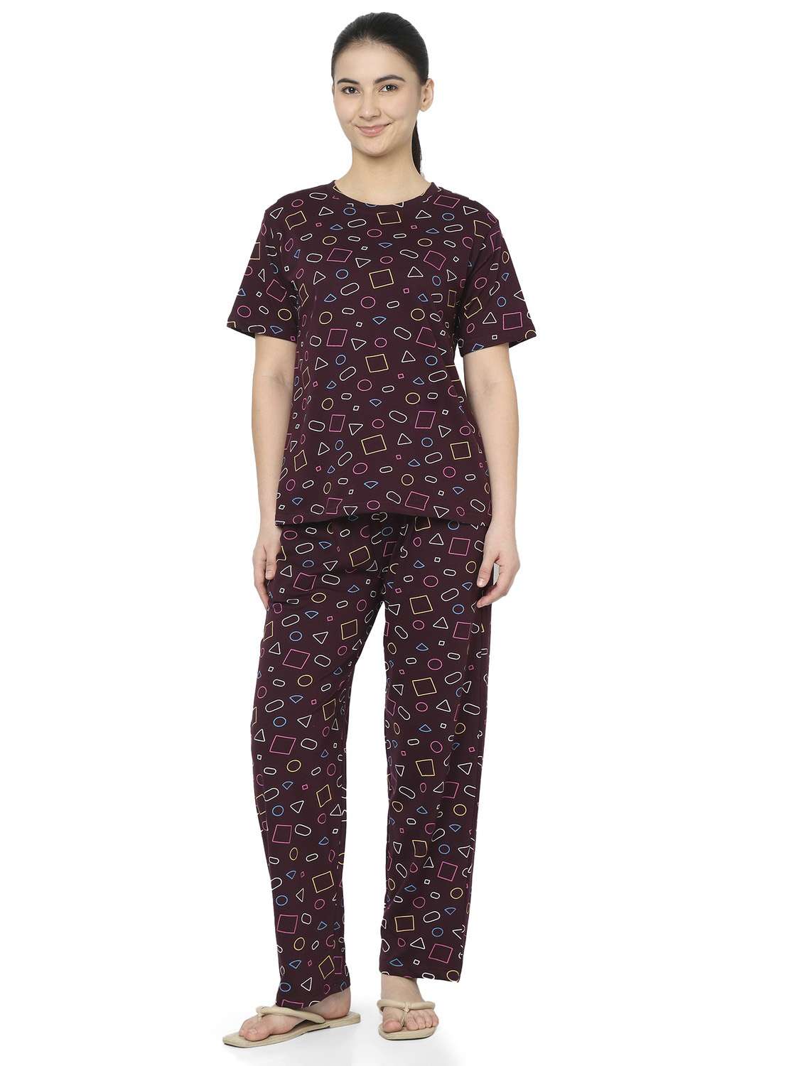 girls smarty pants maroon cotton abstract pyjama set - lounge wear - 22486091 -  Standard Image - 2