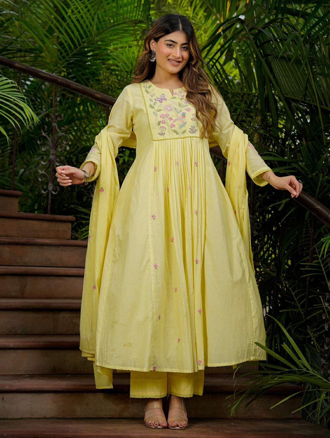women solid with work long sleeve kurta pant with dupatta set - 22486286 -  Standard Image - 2