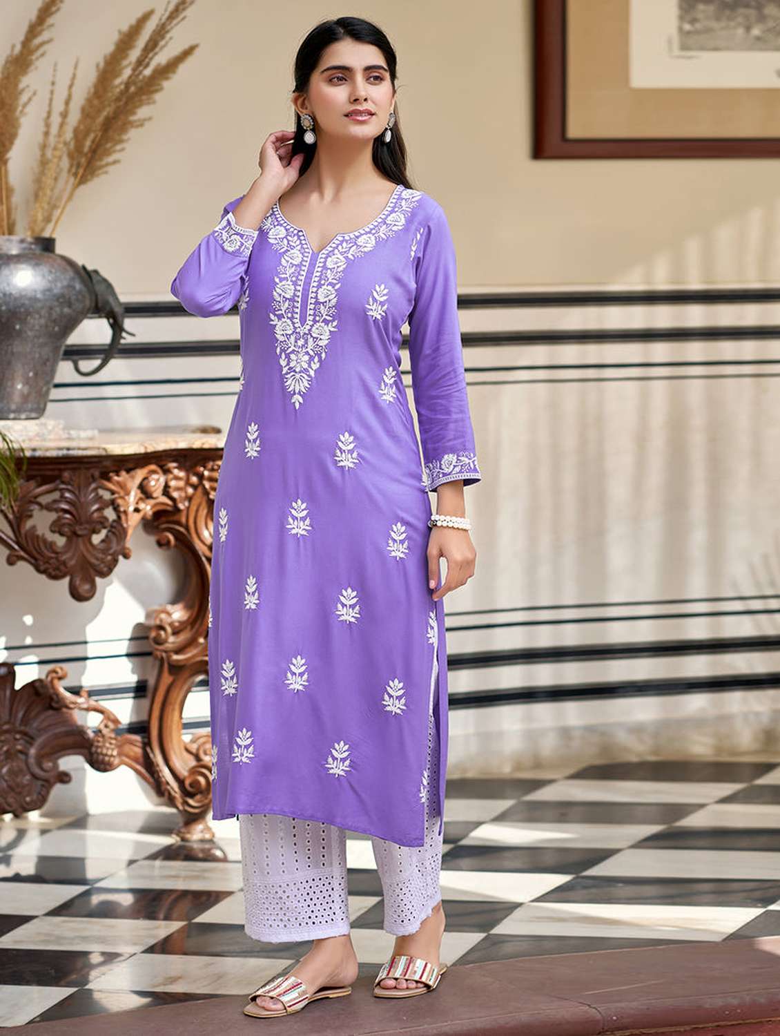 women embroidered notch neck kurta and pant set - 22486305 -  Standard Image - 2