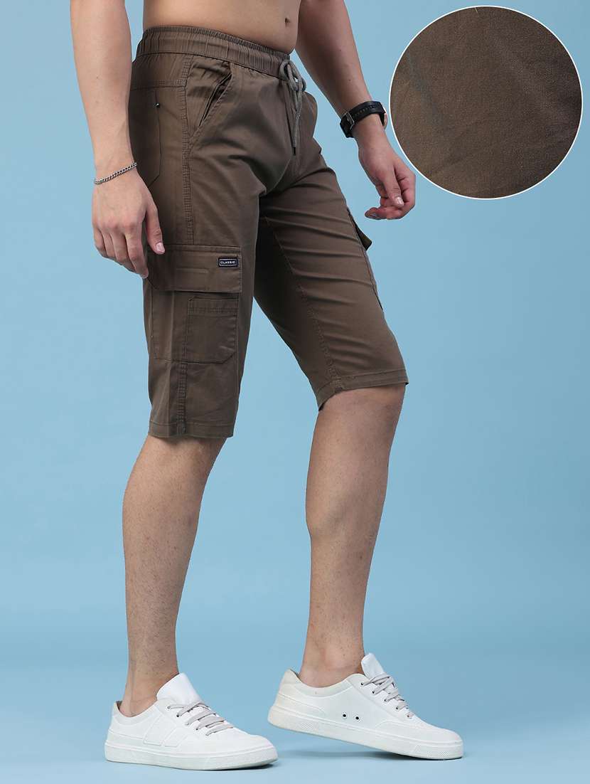 men solid mid rise regular fit three - fourth shorts - 22486646 -  Standard Image - 2