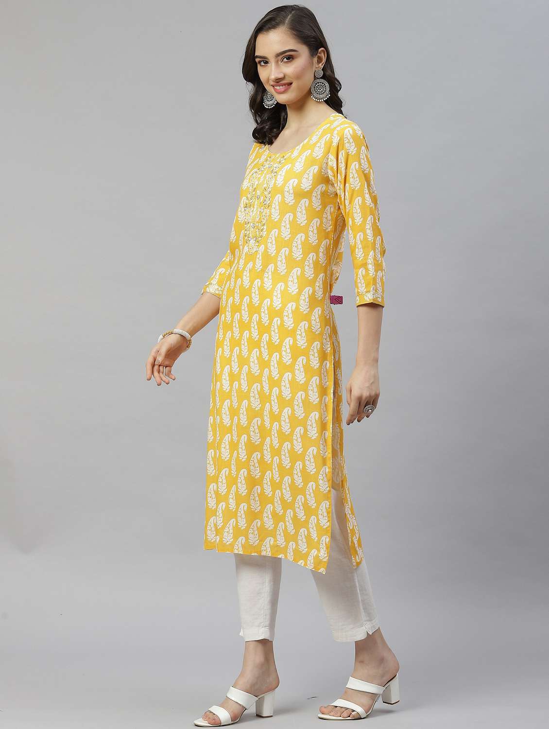 women printed three quarter sleeve straight kurta - 22486890 -  Standard Image - 2