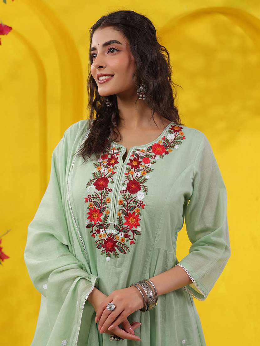 Women Solid With Work Three Quarter Sleeve Kurta Pant With Dupatta Set - 22489433 -  Standard Image - 2