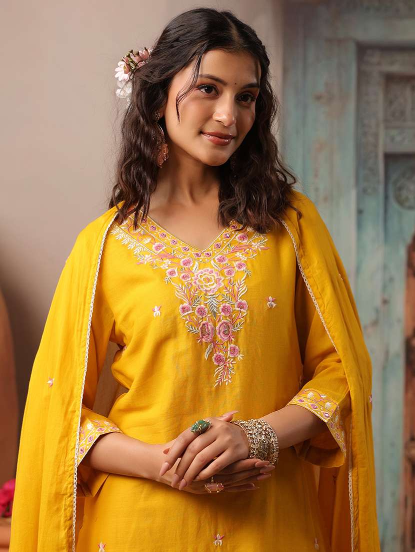 women solid with work three quarter sleeve kurta palazzo with dupatta set - 22489460 -  Standard Image - 2