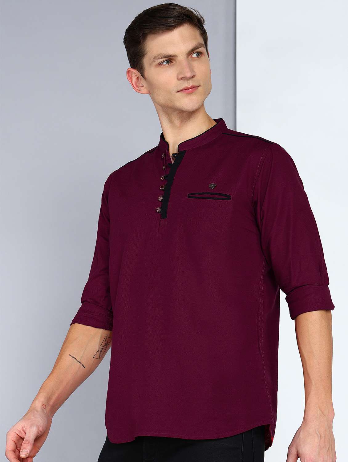men solid mandarin neck short kurta - 22489536 -  Standard Image - 2