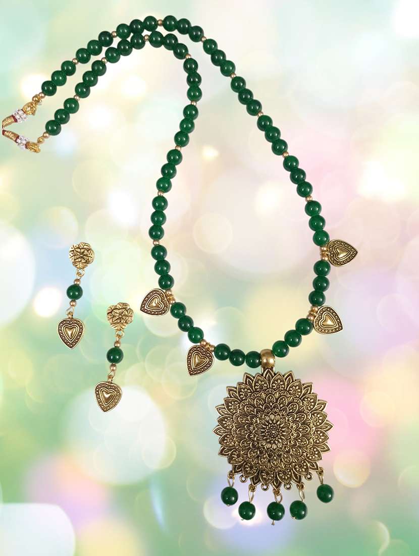 Traditional Big Pendant Oxidised Necklace Set With Earrings - Green - 22489782 -  Standard Image - 2