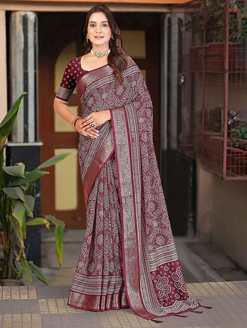 women printed casual wear saree with blouse - 22491566 -  Standard Image - 2